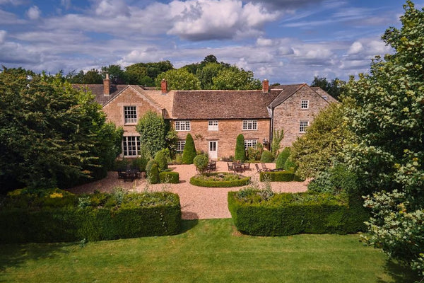 Secluded Luxury In Rutland With Spa Access And Treats