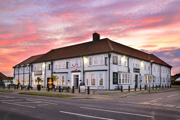 Charming Essex Seaside Retreat