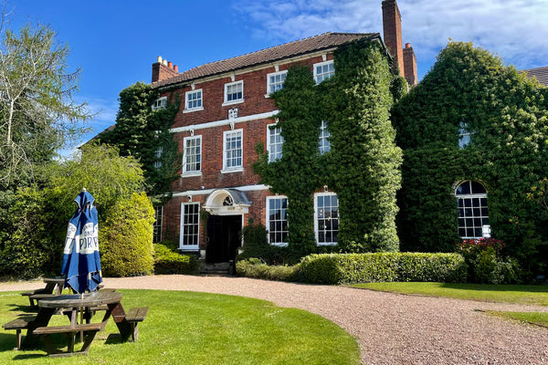 Cosy Shropshire Hotel with Hoo Zoo & Dinosaur World Tickets